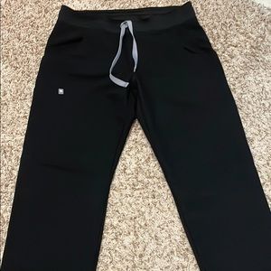 Figs Black Kades S regular